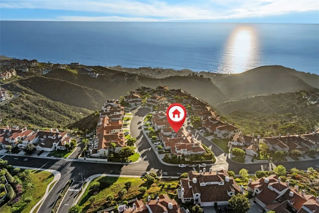 Laguna Niguel, California 92677, United States, 2 Bedrooms Bedrooms, ,2 BathroomsBathrooms,Residential,Active,243671