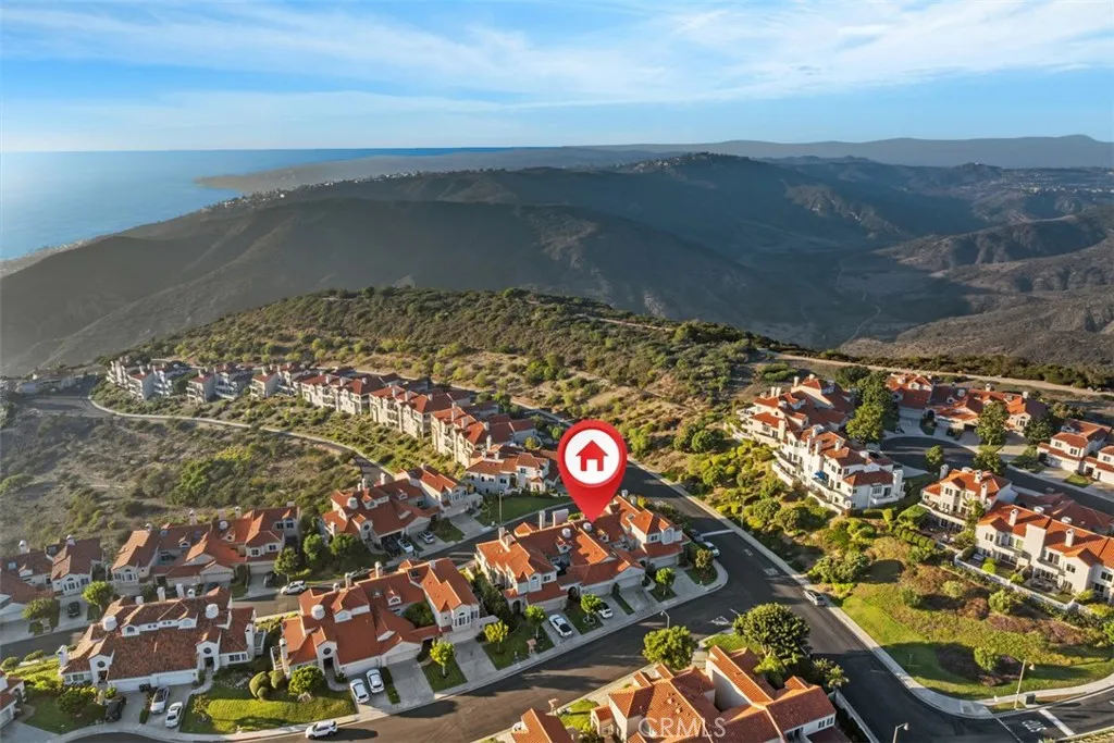 Laguna Niguel, California 92677, United States, 2 Bedrooms Bedrooms, ,2 BathroomsBathrooms,Residential,Active,243671