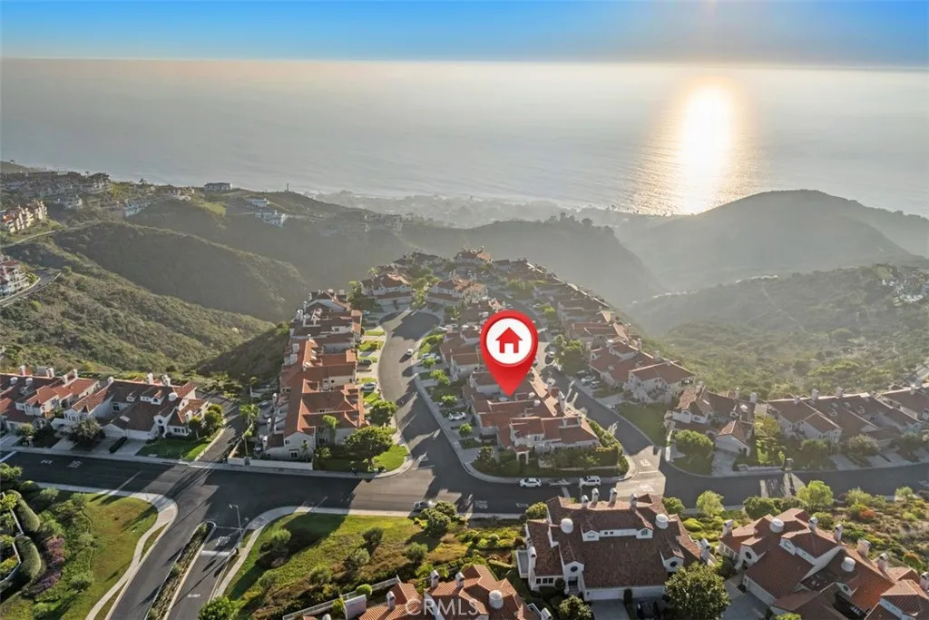 Laguna Niguel, California 92677, United States, 2 Bedrooms Bedrooms, ,2 BathroomsBathrooms,Residential,Active,243671