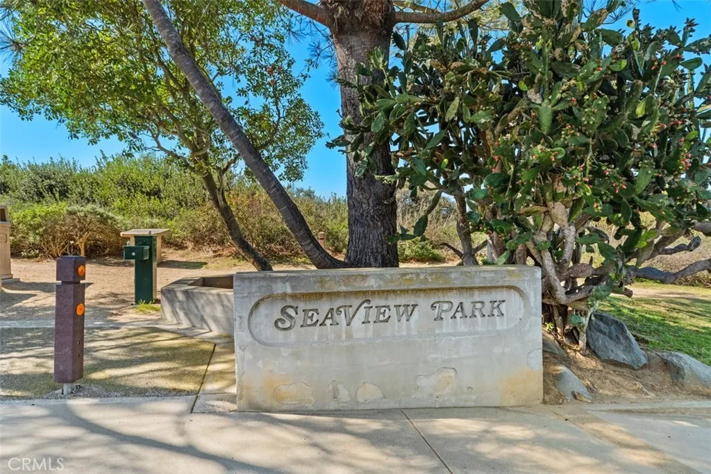 Laguna Niguel, California 92677, United States, 2 Bedrooms Bedrooms, ,2 BathroomsBathrooms,Residential,Active,243671