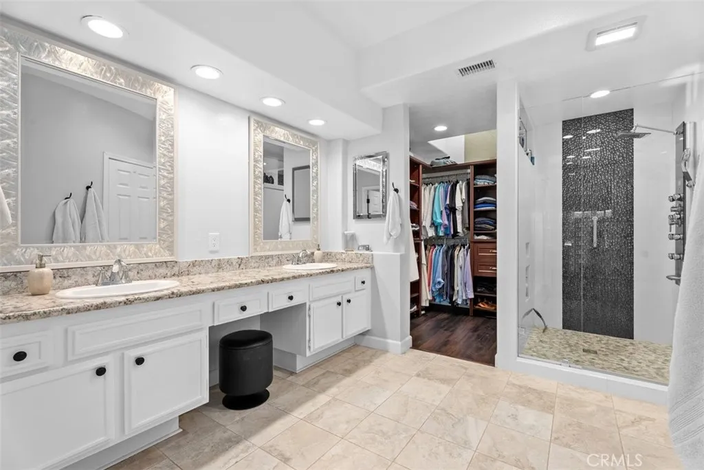 Laguna Niguel, California 92677, United States, 2 Bedrooms Bedrooms, ,2 BathroomsBathrooms,Residential,Active,243671