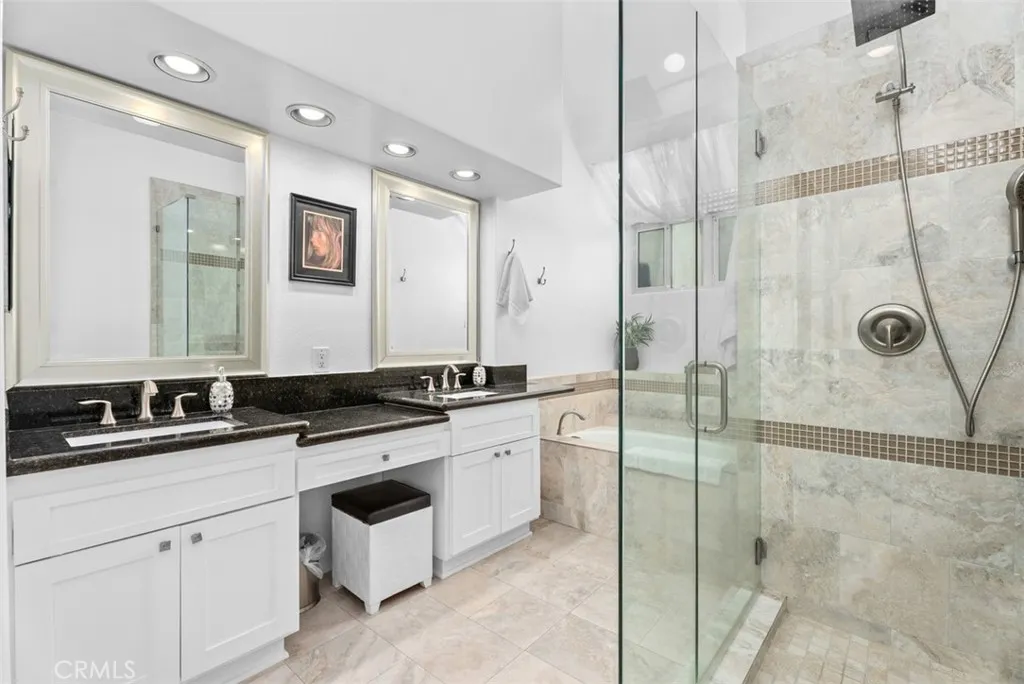 Laguna Niguel, California 92677, United States, 2 Bedrooms Bedrooms, ,2 BathroomsBathrooms,Residential,Active,243671