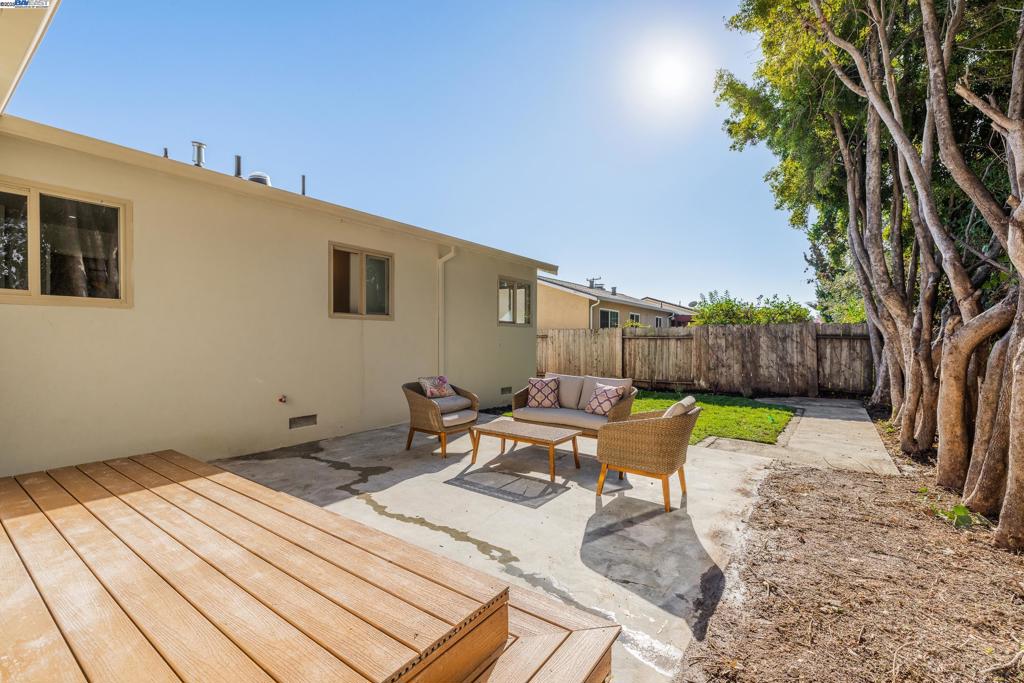 WASHINGTON MANOR - Residential