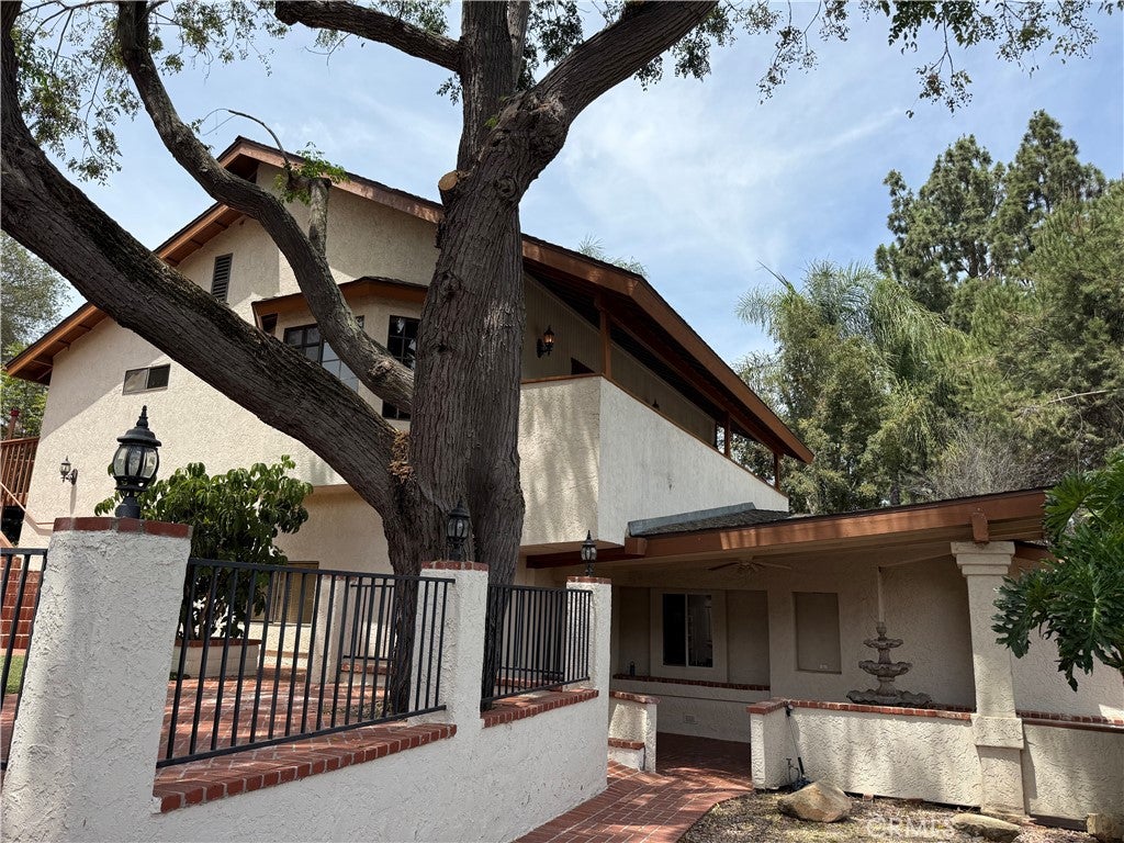 10287 Canyon