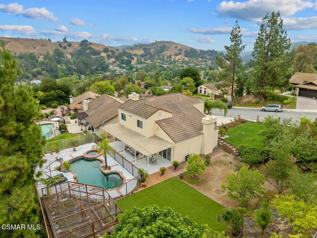 Agoura Hills, California 91301, United States, 4 Bedrooms Bedrooms, ,2 BathroomsBathrooms,Residential,Active,158349
