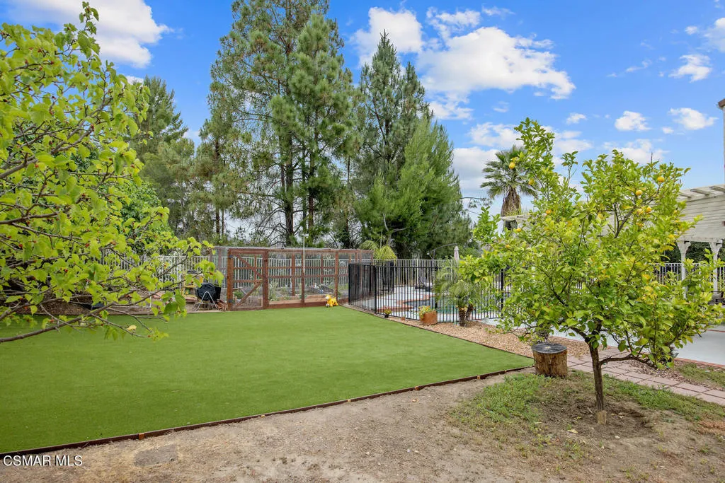 Agoura Hills, California 91301, United States, 4 Bedrooms Bedrooms, ,2 BathroomsBathrooms,Residential,Active,158349