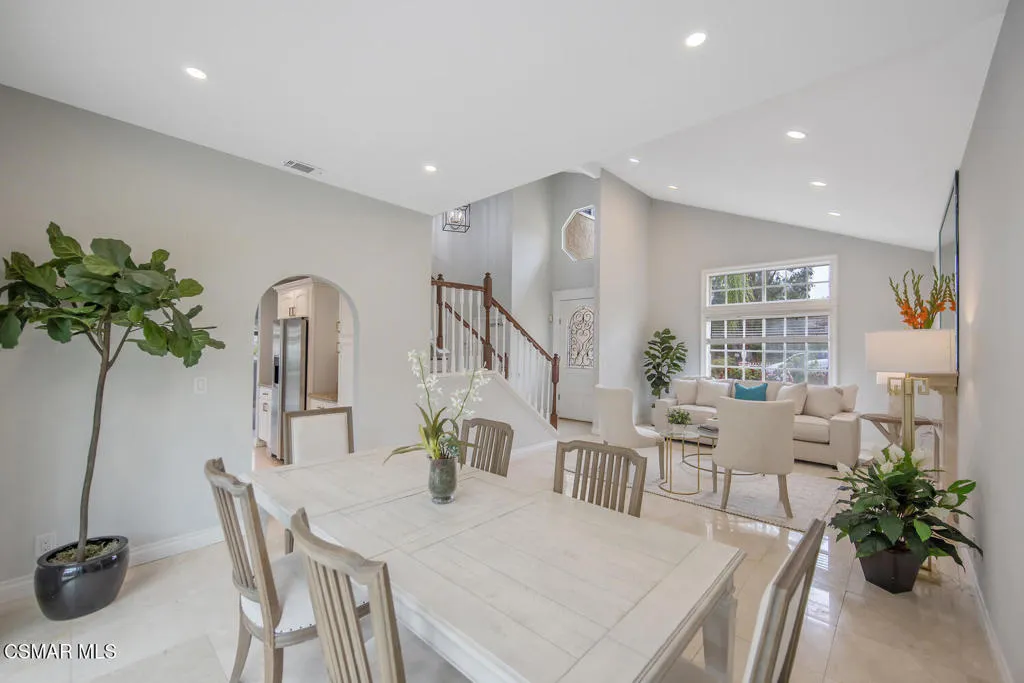 Agoura Hills, California 91301, United States, 4 Bedrooms Bedrooms, ,2 BathroomsBathrooms,Residential,Active,158349