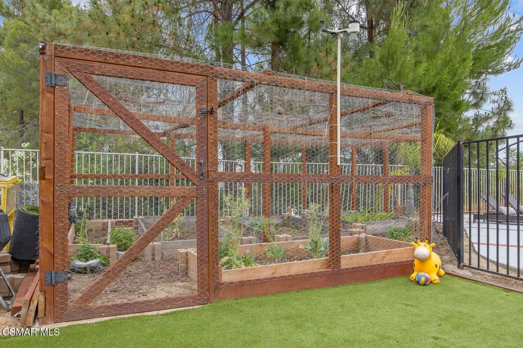 Agoura Hills, California 91301, United States, 4 Bedrooms Bedrooms, ,2 BathroomsBathrooms,Residential,Active,158349