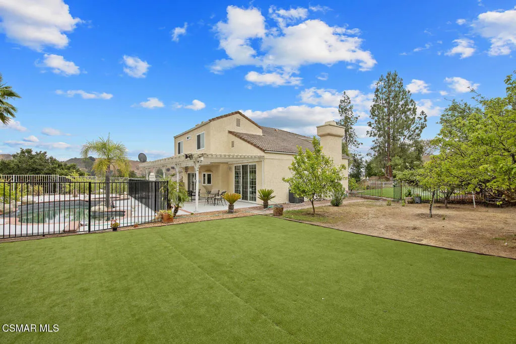 Agoura Hills, California 91301, United States, 4 Bedrooms Bedrooms, ,2 BathroomsBathrooms,Residential,Active,158349