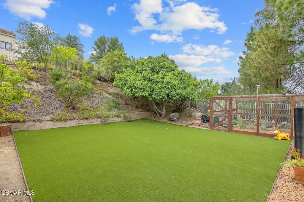 Agoura Hills, California 91301, United States, 4 Bedrooms Bedrooms, ,2 BathroomsBathrooms,Residential,Active,158349