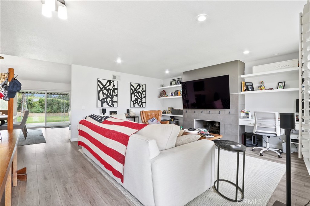 1652 Calle Miradero