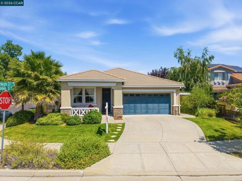 Photo of 2271 Montecito Ct CT, Brentwood, CA 94513 (MLS # 41135017)