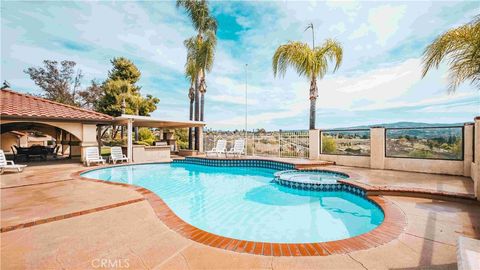 Photo of 38580 Ganson Place, Temecula, CA 92592 (MLS # SW26104219)