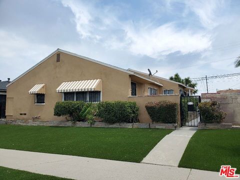 Photo of 9424 S Manhattan Place, Los Angeles, CA 90047 (MLS # 26832613)