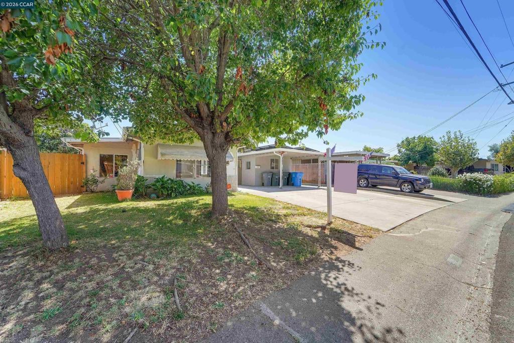 207 Los Altos Pl
