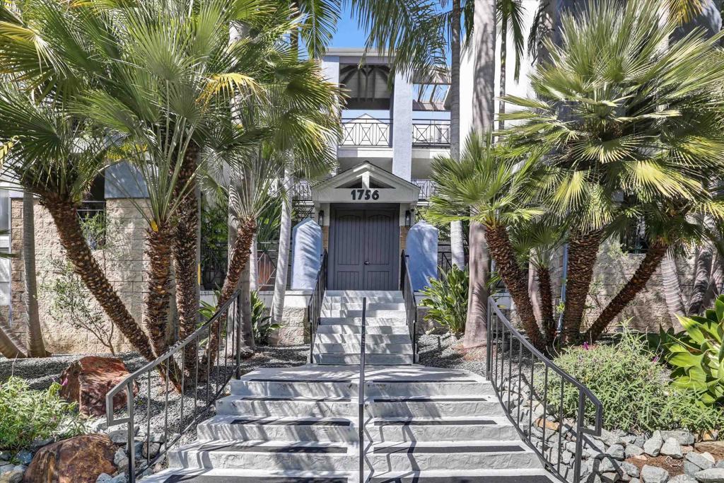 1756 Essex St. 311
