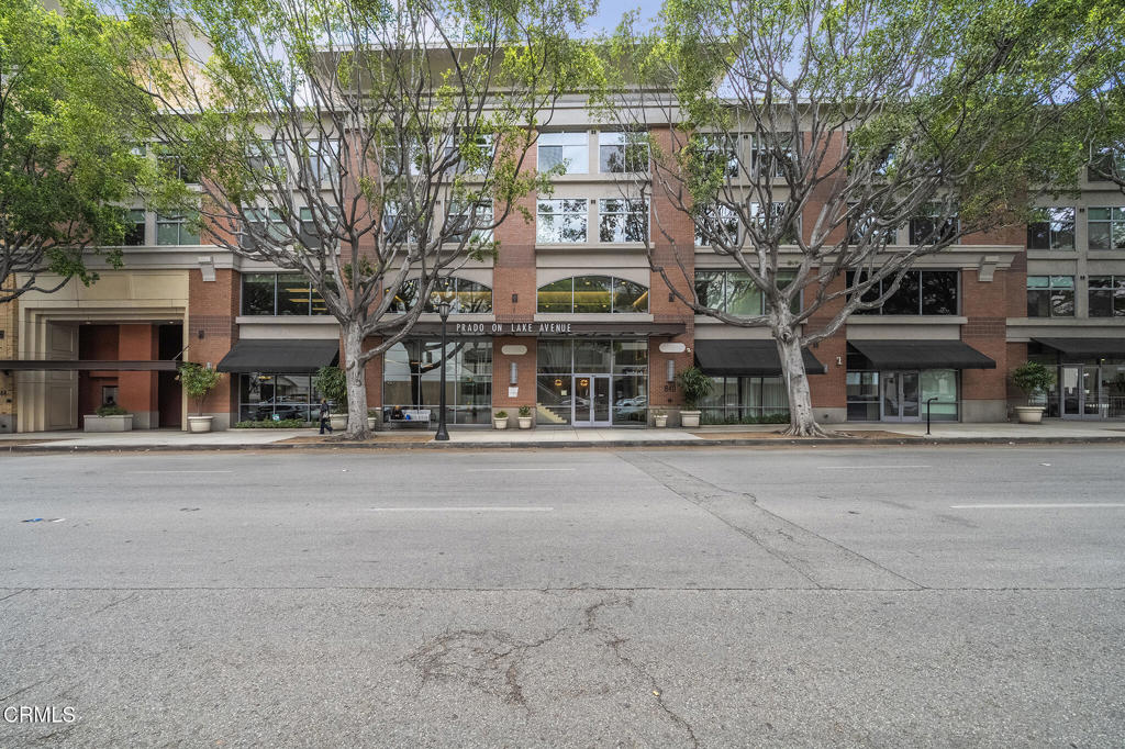 840 E Green Street 124