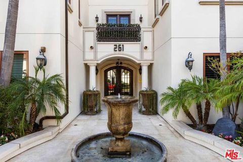 Photo of 261 South Reeves Dr DR, Beverly Hills, CA 90212 (MLS # 26827981)