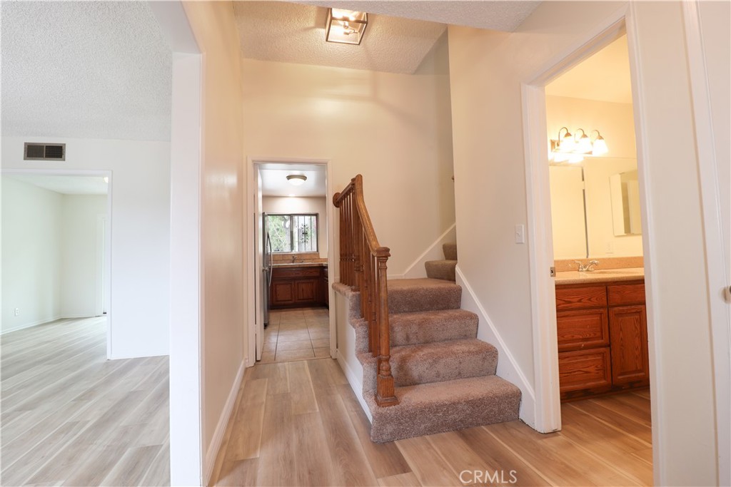 231 Ellingbrook Drive