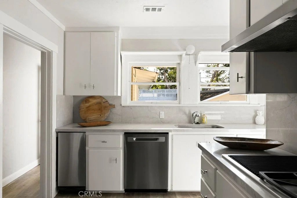 541 Oak Street, Laguna Beach CA 92651 - Photo 21