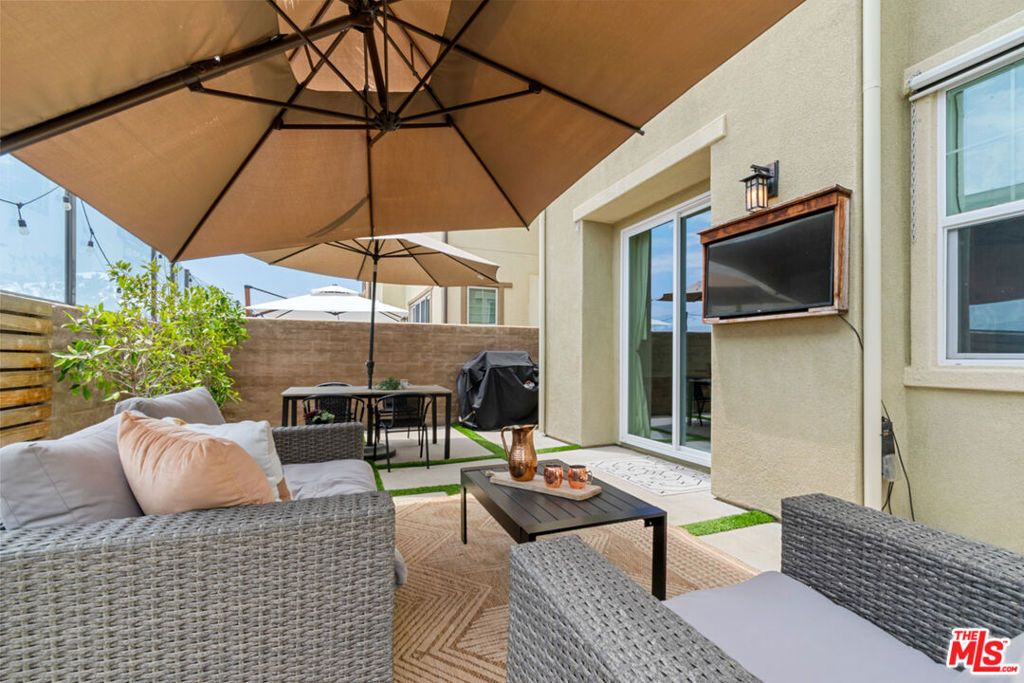 listing image 130722986877114358873