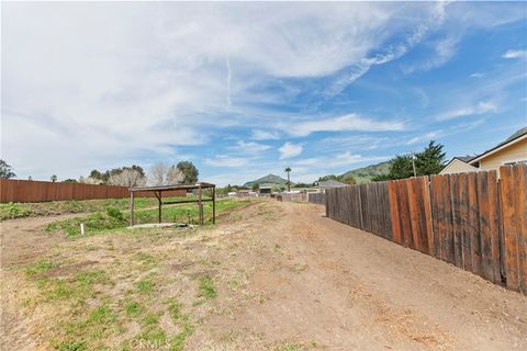 Tiny photo for 35 Blarney, San Luis Obispo, CA 93405 (MLS # SC26048875)