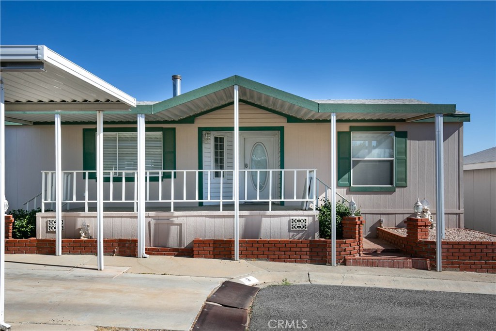 40701 Rancho Vista Boulevard 3