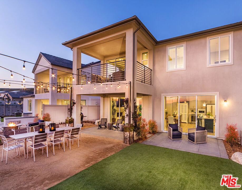 Luna - Residential