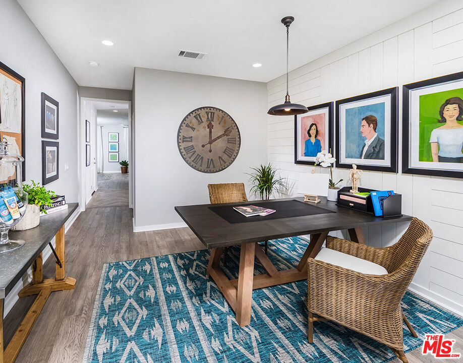 28727 Plume Way