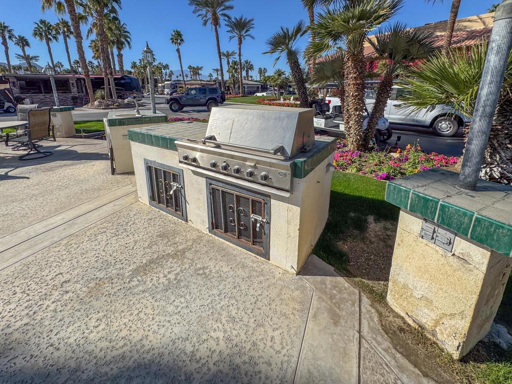 80394 Avenue 48 96