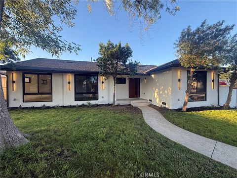 Photo of 16231 Septo Street, Granada Hills, CA 91343 (MLS # SB26079676)