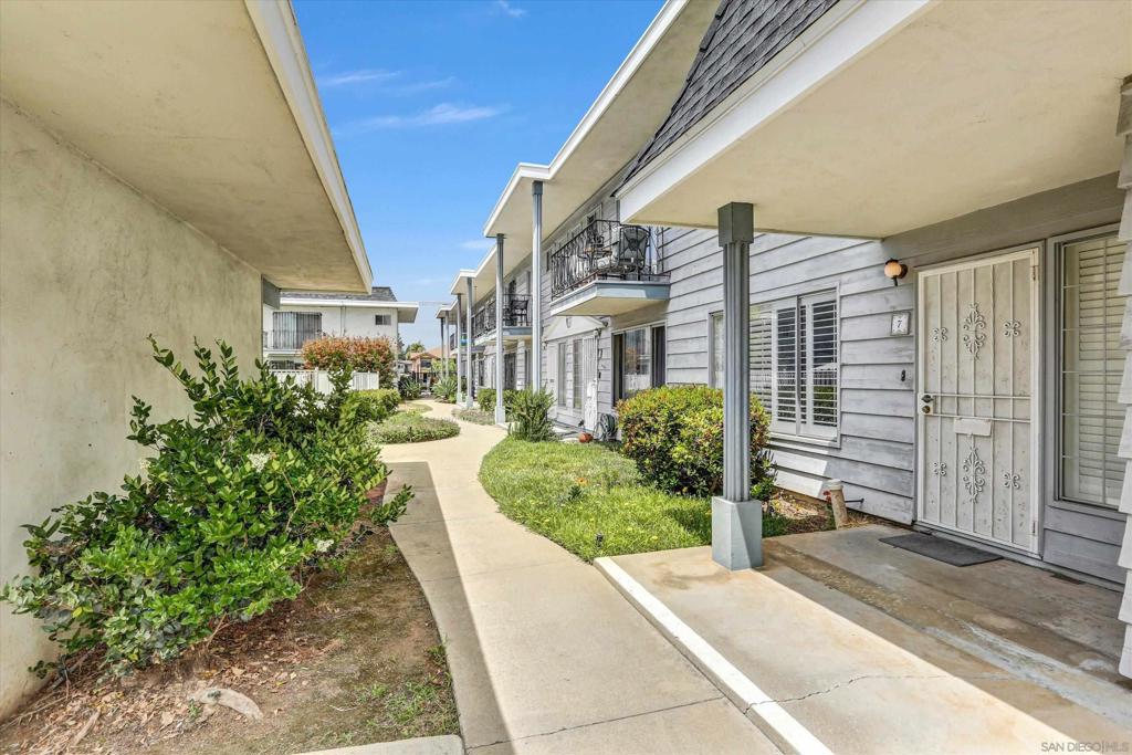 139 Fourth Ave 7