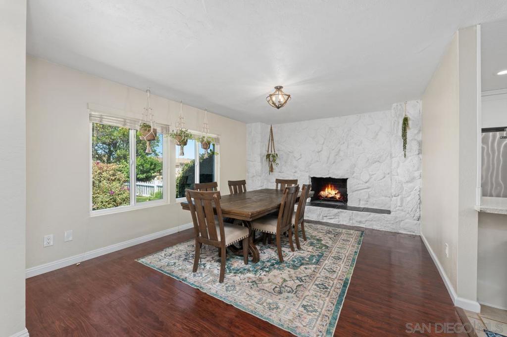 10277 Baroness Ave