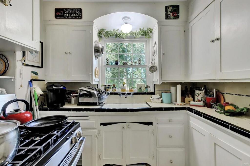 153 Kenmass Avenue