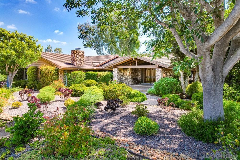 15943 Ranch Hollow Rd