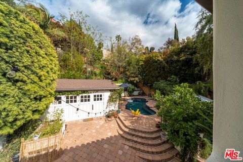 Photo of 2424 Canyon Drive, Los Angeles, CA 90068 (MLS # 25608721)