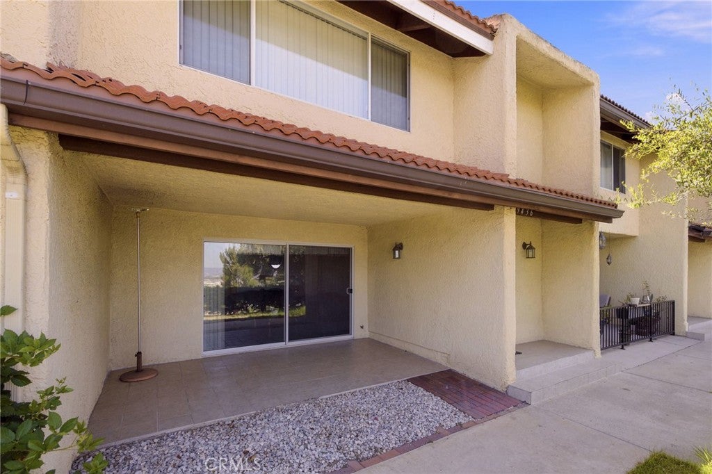 9436 Via Salerno, Sun Valley CA 91504