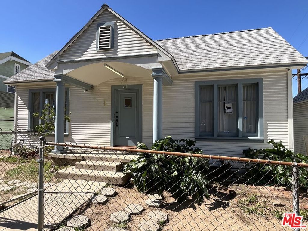 Photo of 411 Kirby Street, Los Angeles, CA 90042 (MLS # 26661411)