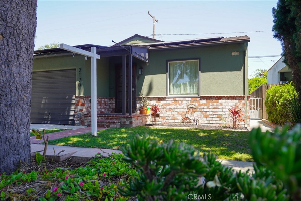 2170 Golden Avenue