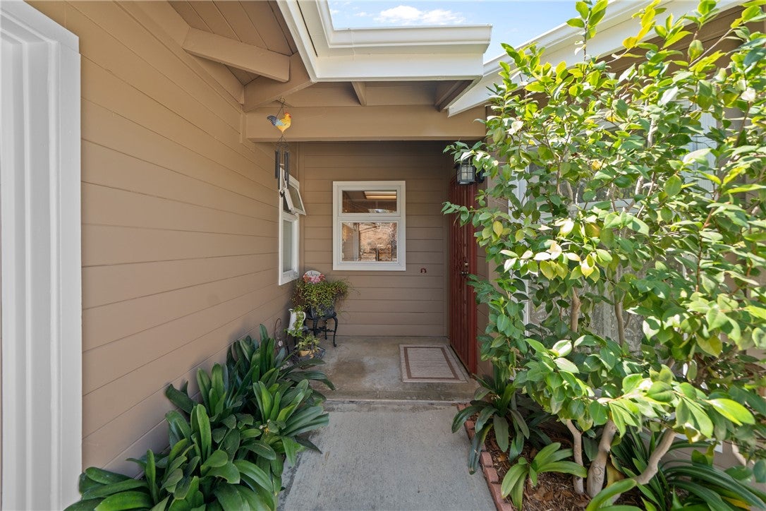 720 Carnation Lane