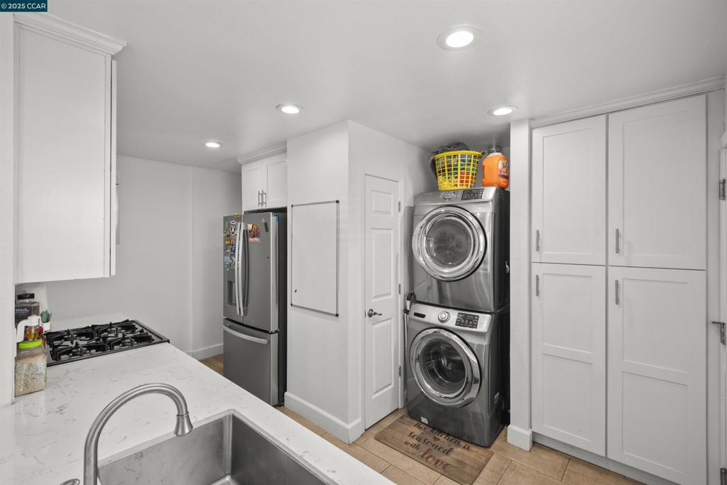 SOBRANTE PARK - Residential