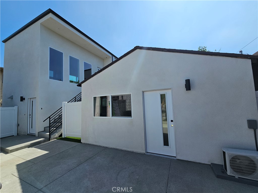 4571 33rd Street