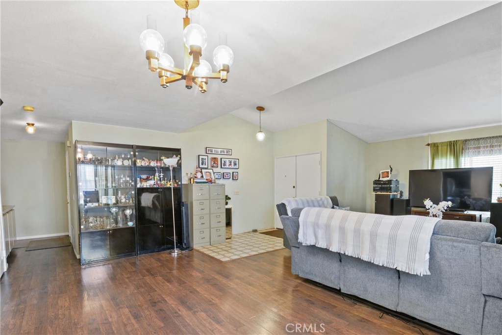 8795 Frankfort St.