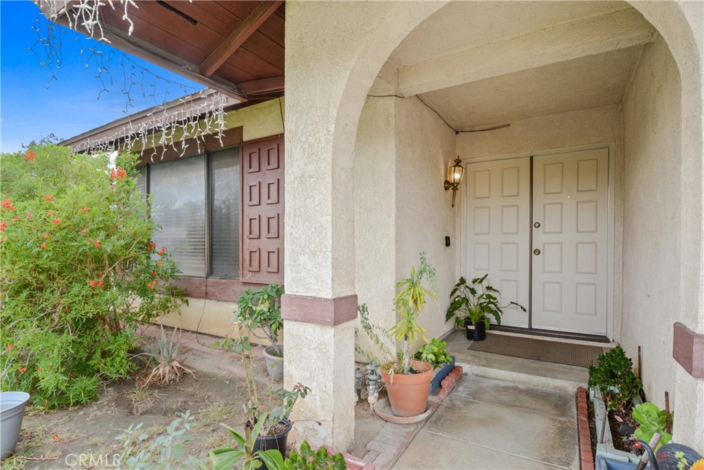 8795 Frankfort St.