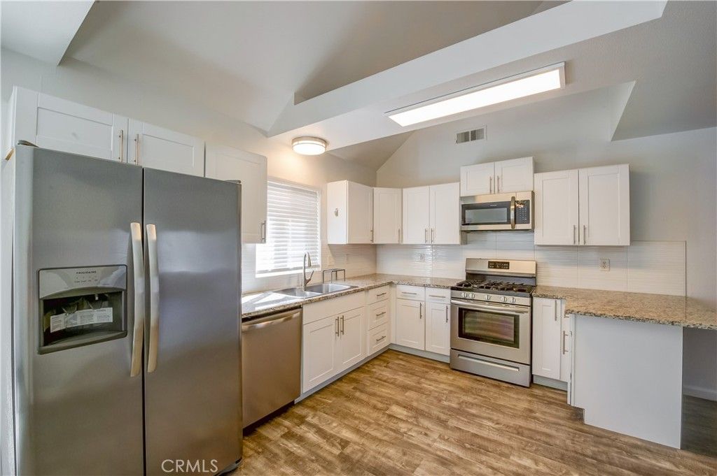 Photo of 1281 Ravenshoe Way, Chico, CA 95973 (MLS # SN26057657)