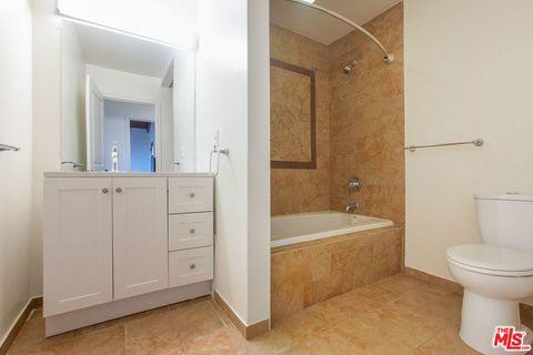 Tiny photo for 2320 Clark Lane #1, Redondo Beach, CA 90278 (MLS # 25600429)