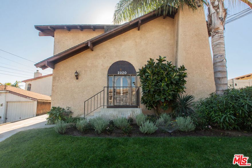 A rooftop deck with ocean views. A private patio in a quiet neighborhood. Space for everyone (including the pets). This 1,600 square foot, 3 bedroom and 2.5 bath townhouse is Redondo Beach living at its best. On the main floor, you'll find two versatile living areas, an updated kitchen, and a dedicated dining room, all with hardwood floors, that flows seamlessly out to your very own fully fenced patio. A powder room and a dedicated in-unit laundry room with washer and dryer make daily life seamless. Upstairs, the generously sized bedrooms provide plenty of privacy, with a primary suite featuring a spacious walk-in closet and spa-like en suite bathroom. The private rooftop deck offers gorgeous panoramic views of the city lights and Pacific Ocean; it's an ideal spot for golden hour basking or twilight stargazing. The large two-car detached garage offers abundant storage and parking, a rarity this close to the beach. With only four units in the complex, this end unit guarantees peace and privacy. Situated in the coveted Redondo Beach School District, this home resides in a quiet, friendly and tight knit neighborhood within close distance of local parks and just minutes to the sandy beaches. Gorgeous weather year-round, great neighbors, and easy access to Palos Verdes, Hermosa Beach, Manhattan Beach and El Segundo makes this the perfect blend of coastal charm and urban convenience. Whether you're a family, roommates, or a couple craving more space and style in a quiet neighborhood close to the sea breeze, this home delivers. Please join us at one of our group showings!