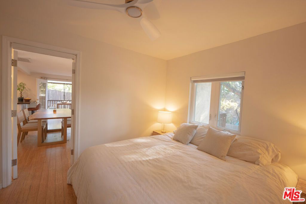 listing image 130721057427459641906