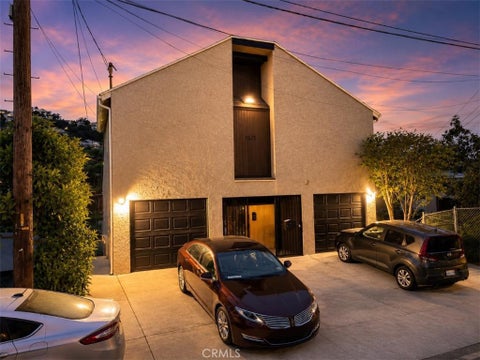 Photo of 1825 N Easterly Terrace, Silver Lake, CA 90026 (MLS # SR26199701)