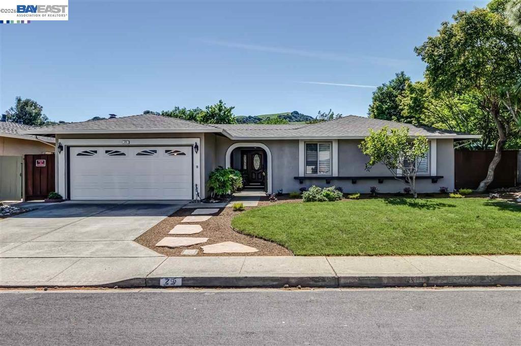 25 Tareyton Ct CT